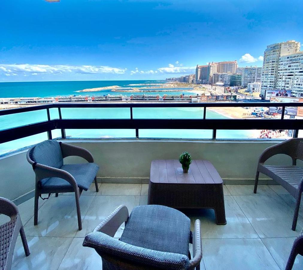 Apartmán Luxury Gleem 2 Direct Sea View *