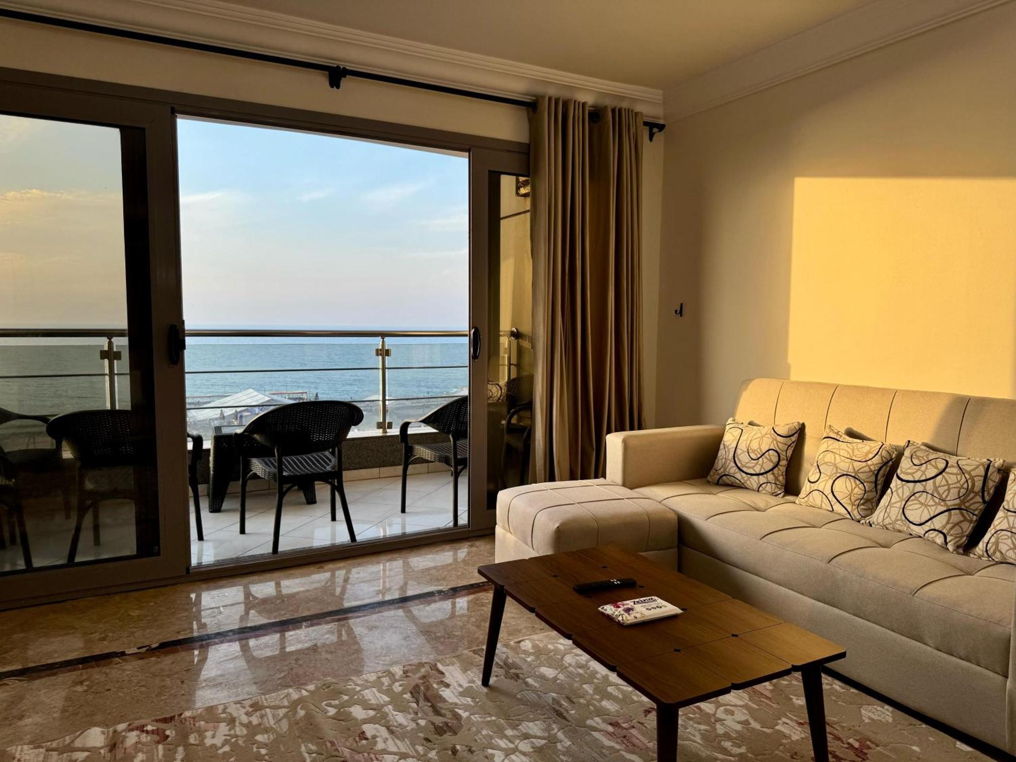 Luxury Gleem 2 Direct Sea View * Alexandrie