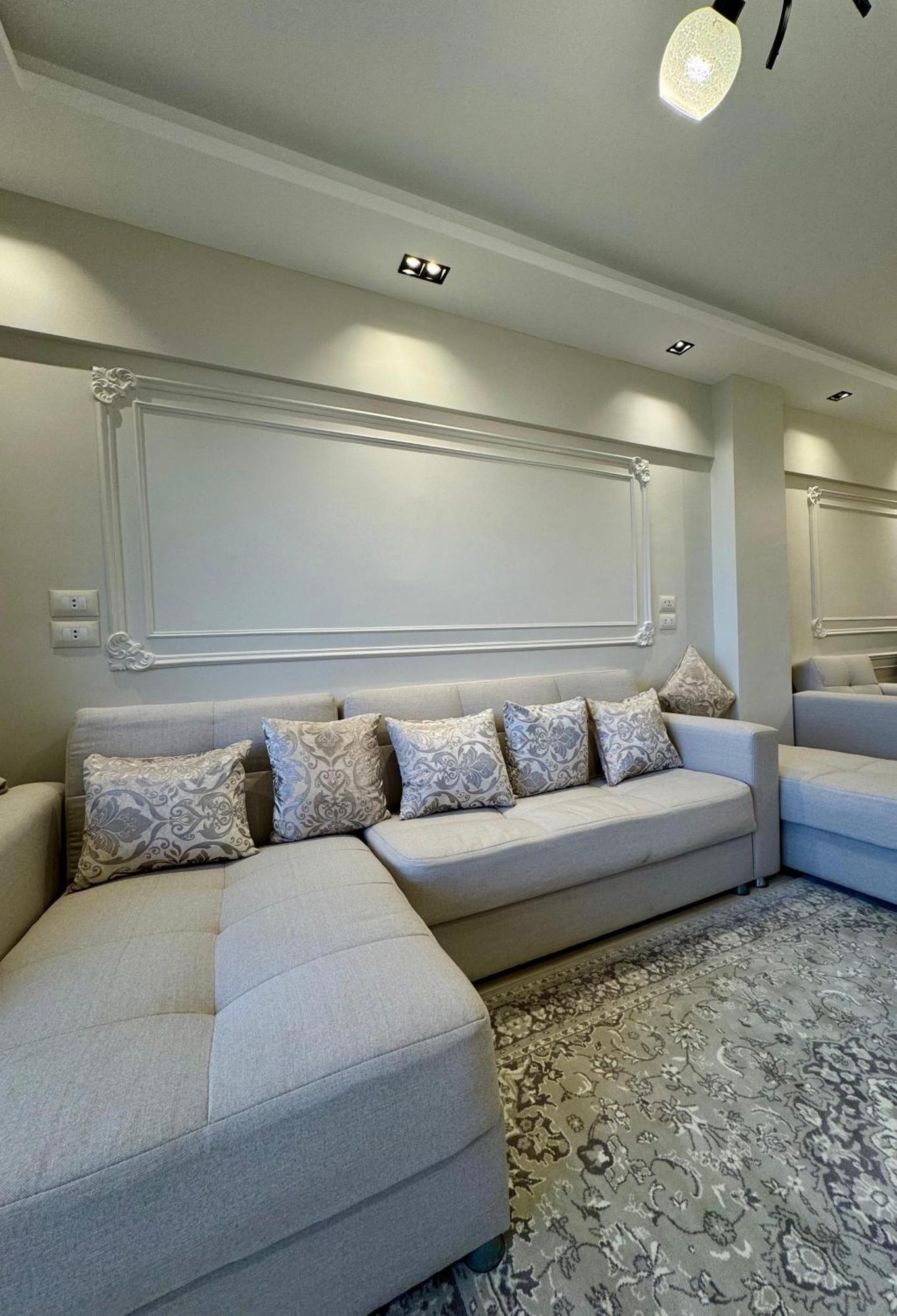 Luxury Gleem 2 Direct Sea View Apartmán