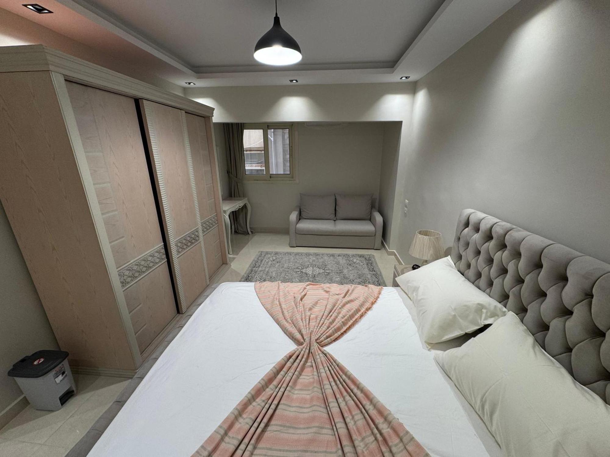 Luxury Gleem 2 Direct Sea View Apartament *